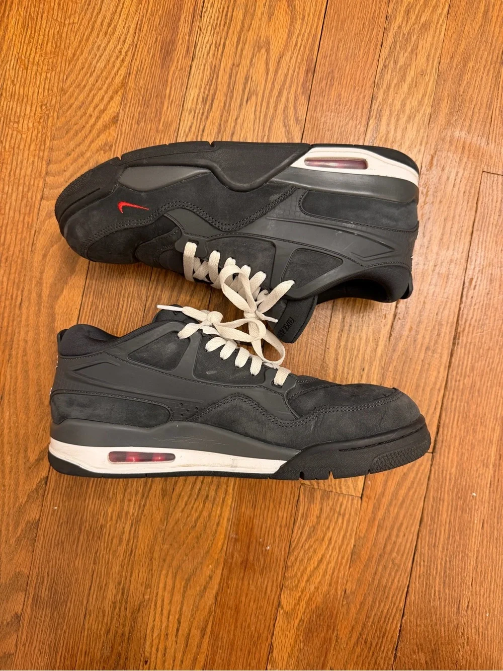 Jordan 4RM Nigel Slyvester